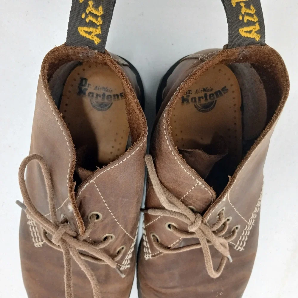 Dr. Martens Chukka Boots Mens 11 Brown Tan Leather Desert AirWair Shoes Doc